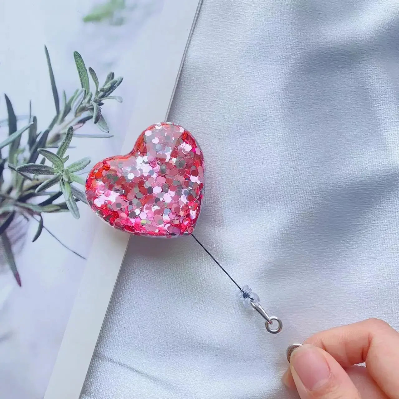 Glitter Heart Retractable Badge Reels